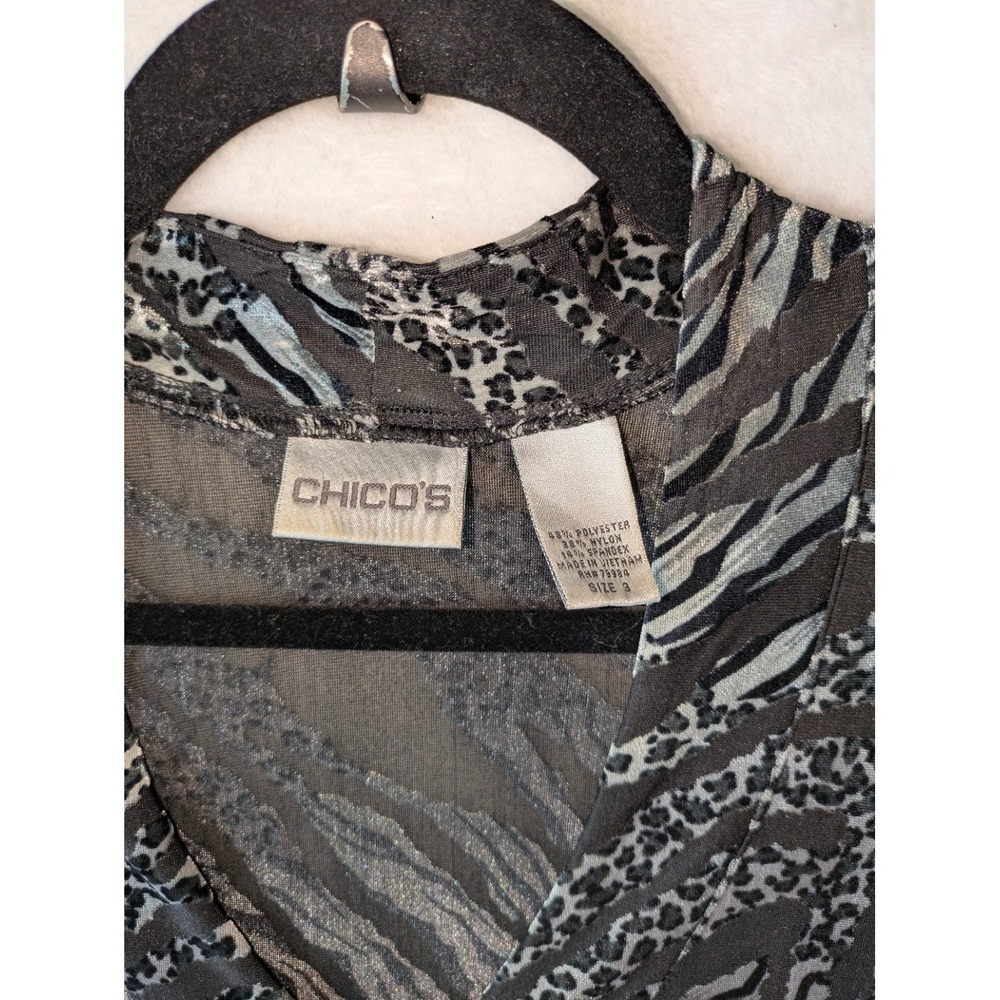 Chico's Animal Print Longline Button Up Velvet Cardigan Size 3 XL Lightweight - Picture 5 of 8